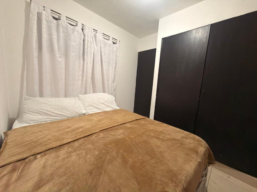 Hostal Casa Coliving Laureles Medellin - 3