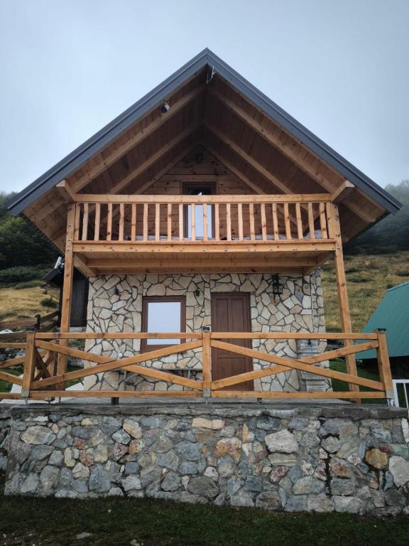 Peace Cottage Komovi - 3