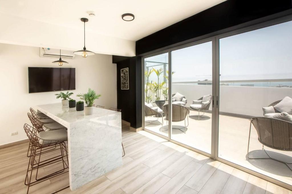 Barranco Modern Apartments with Rooftop Pool by Geko - 4