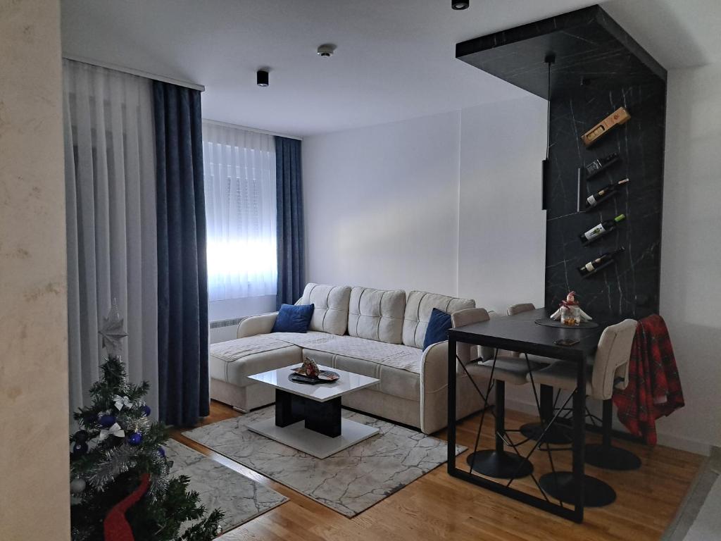 Apartmani Zlatni dan - 1