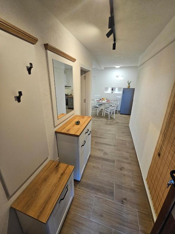 Apartment Under the Palm Tree - 4