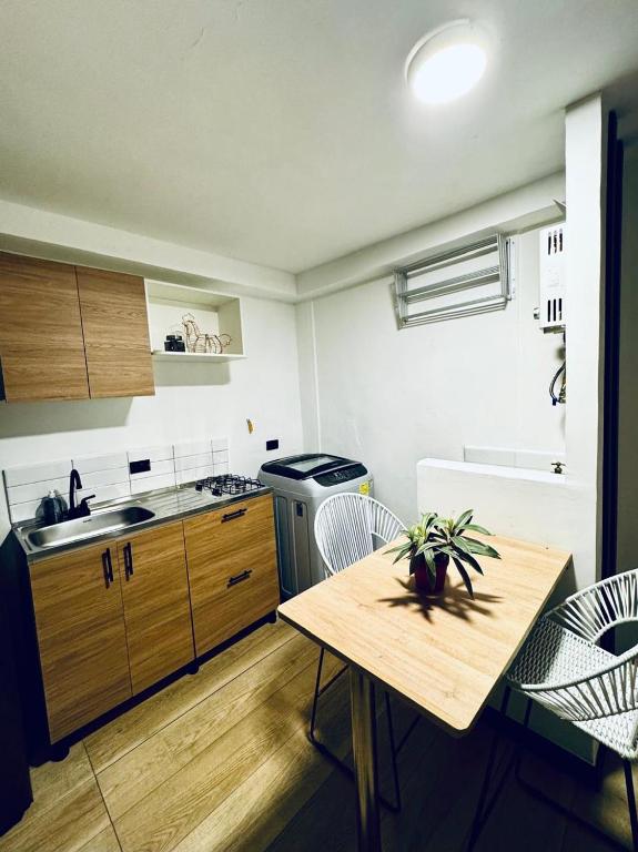 Apartaestudio Lucia Metro House 2 - 3