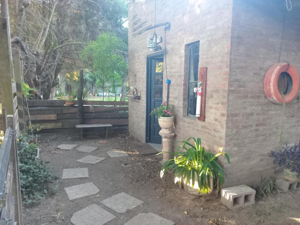 Alojamiento La Sombra del Benteveo - 1