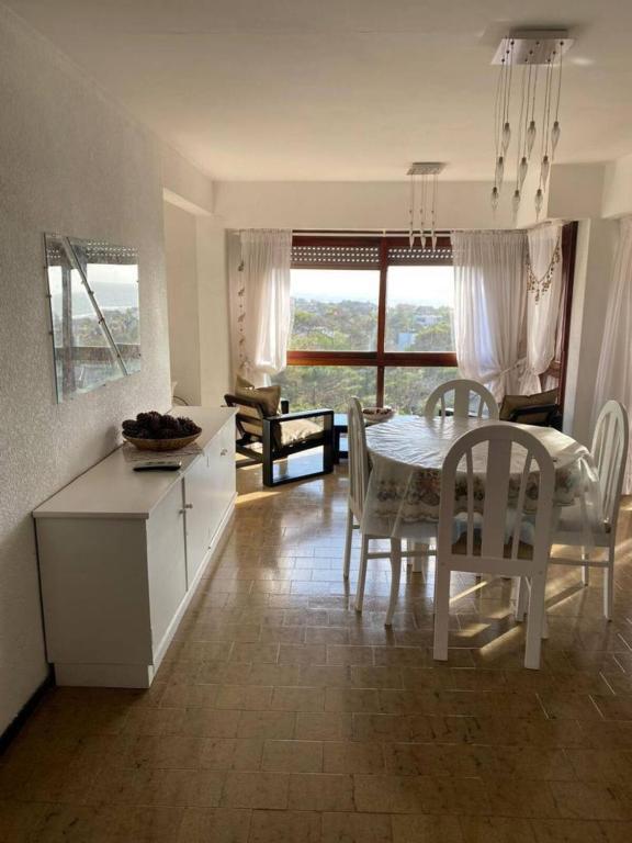 Departamento 3 ambientes a 2 cuadras del mar y Avenida Bunges - 4