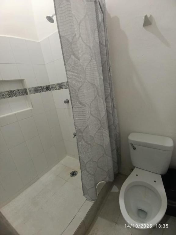 Hotel y Hostal AH MUN - 4