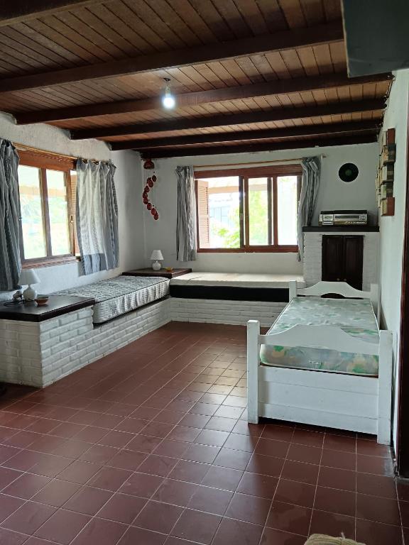 La casa de adelante - 2