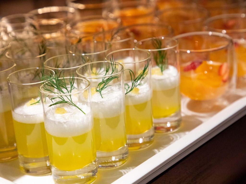 餐飲服務