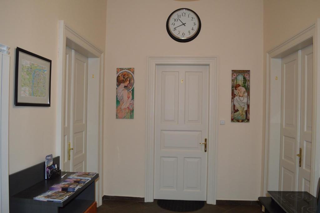 Valentina Apartments photo