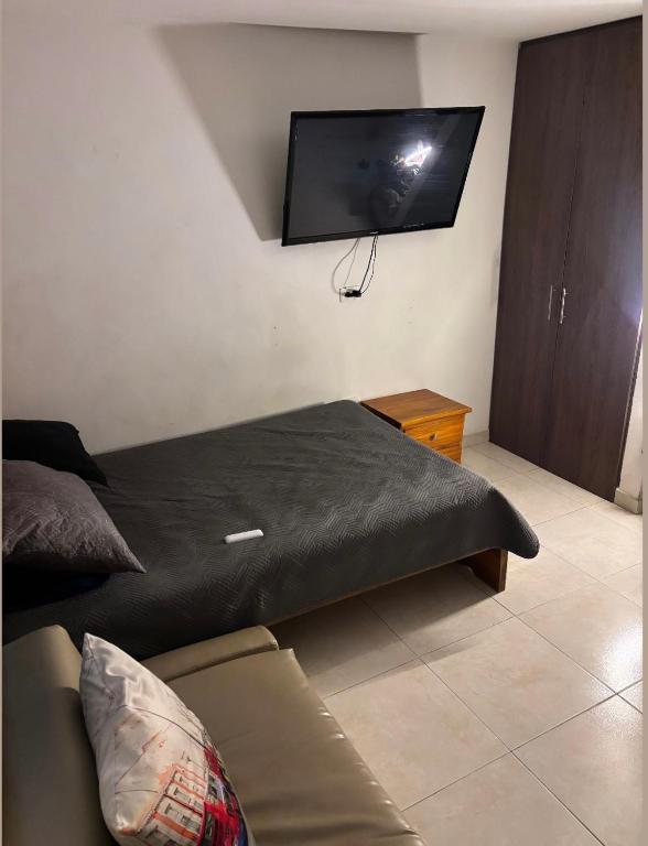 Aparta estudio hasta para 4 personas Max - 3