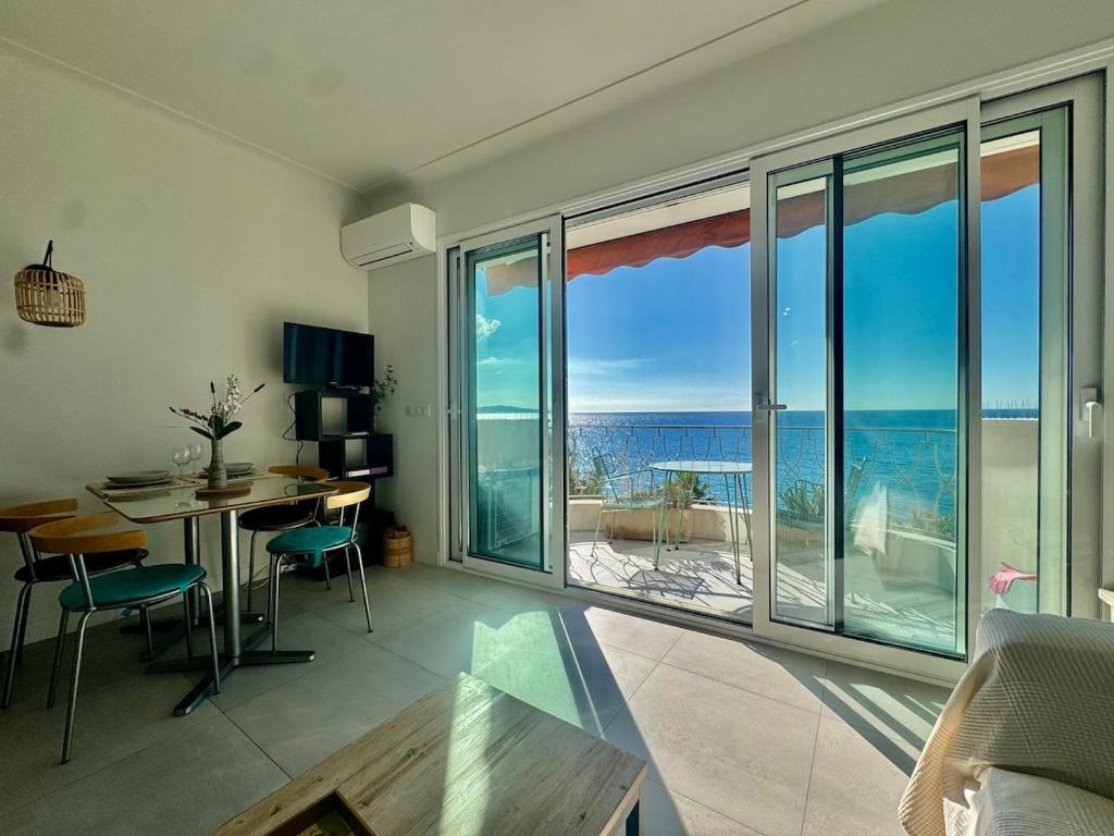 Le Voilier - Face a la Mer avec Balcon - 1