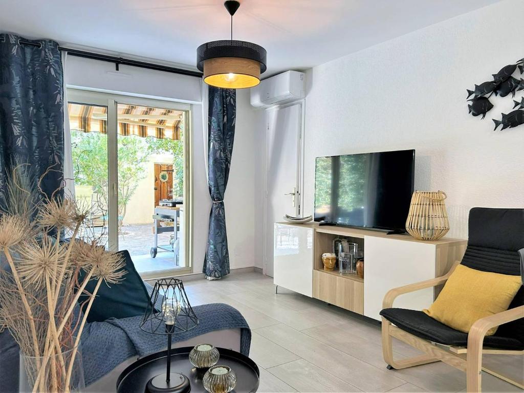 BO060-C007 Appartement 3 pièces 5 couchages BORMES LES MIMOSAS - 1