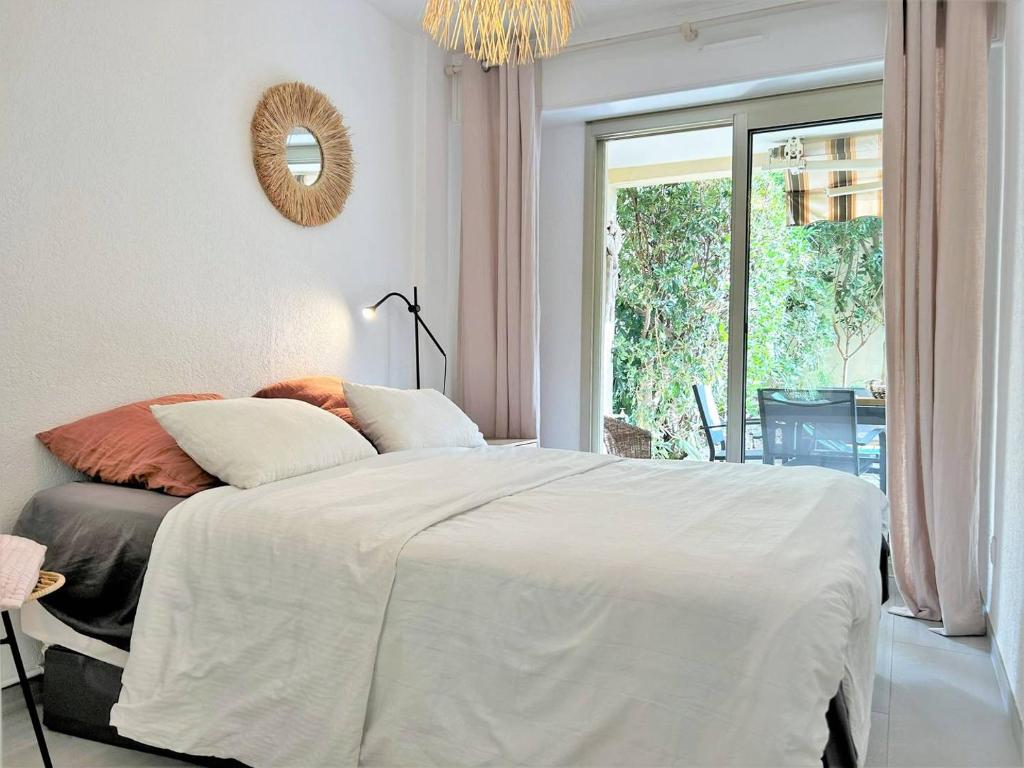 BO060-C007 Appartement 3 pièces 5 couchages BORMES LES MIMOSAS - 5