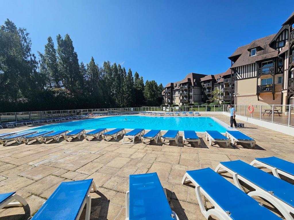 Appartement avec jardin & piscine à Deauville - 5