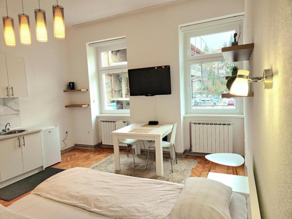 Comfy apartman in the center - 3