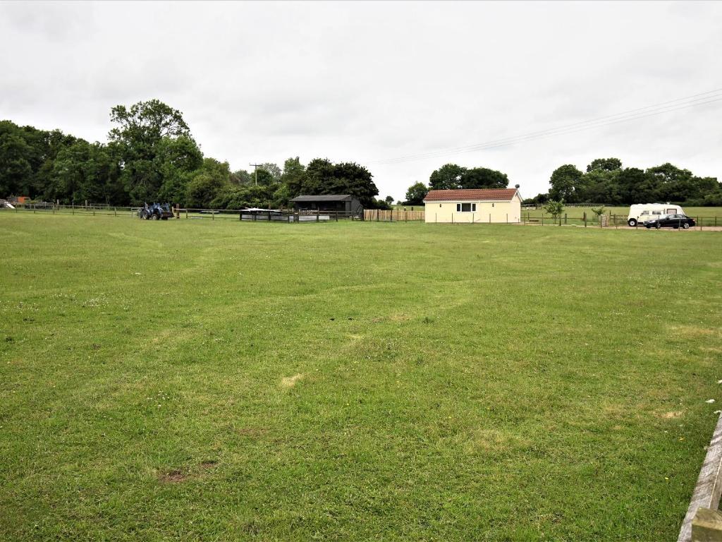 Orchard Farm Cottage photo 8