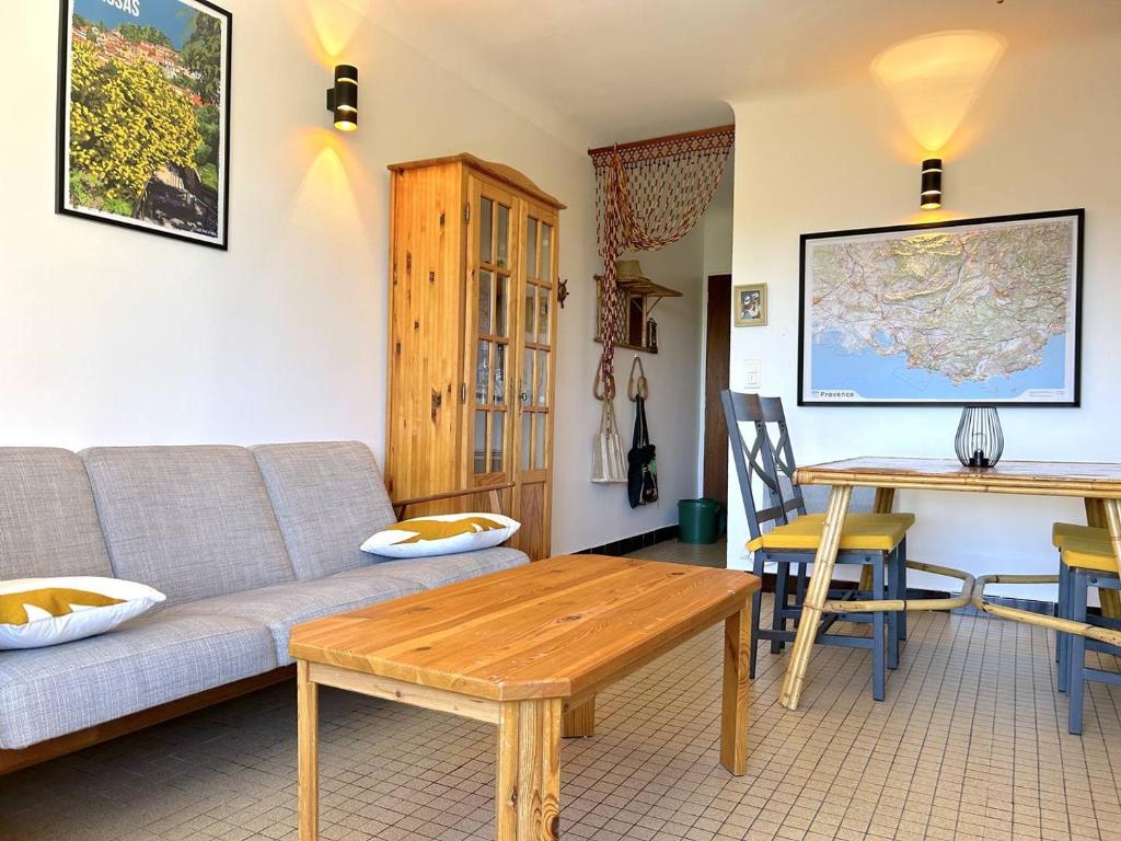 BO065-014 Appartement 3 pièces 4 couchages BORMES LES MIMOSAS - 5