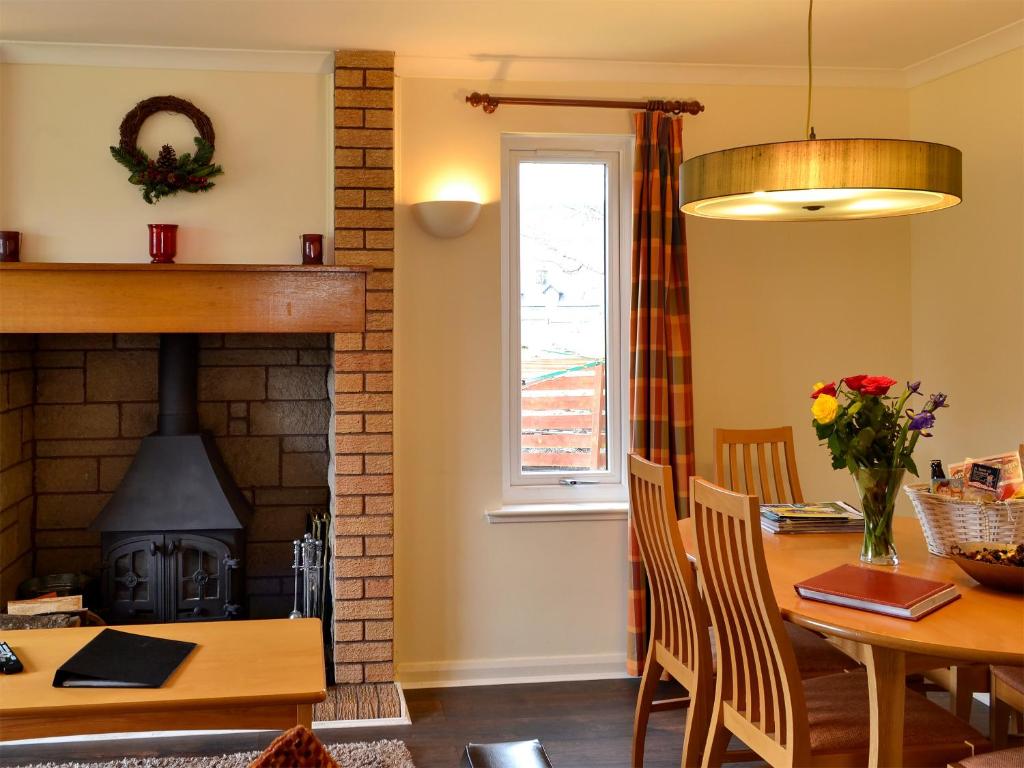 Holly Lodge, Aviemore photo 3