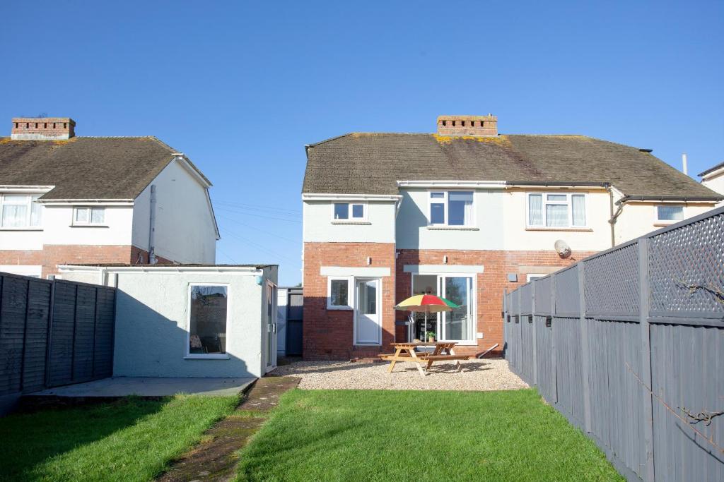 Seymour House Exmouth photo 8