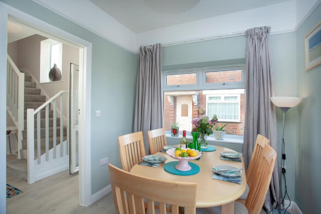 Seymour House Exmouth photo 6