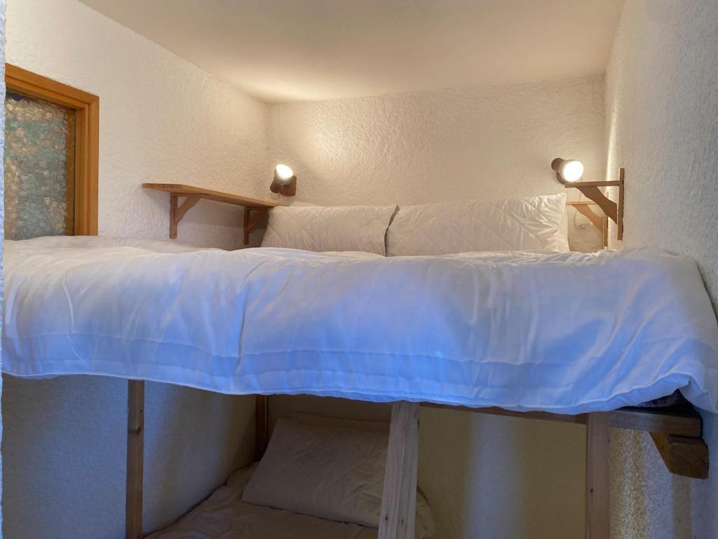 Comfortable 2 bedroom apartment in Gryon - 4