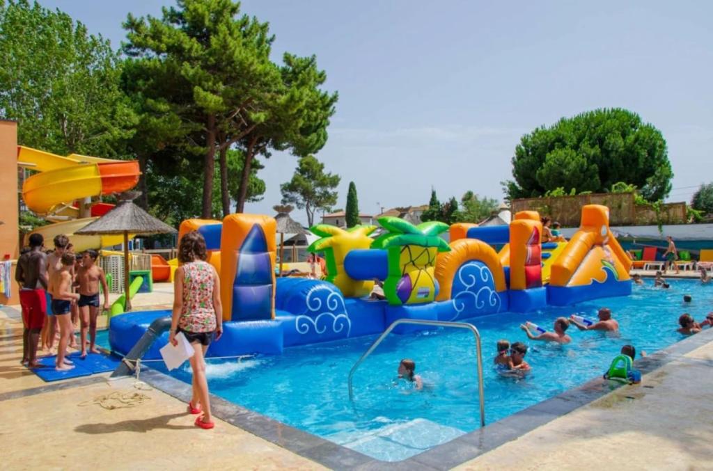 Camping 4 étoiles - Piscine - ccbbecb - 2
