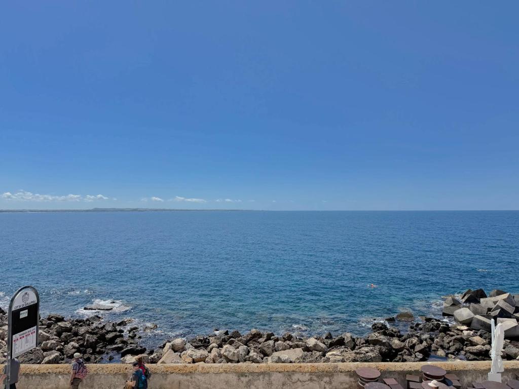 Abuela Teta - Sea Front - 5