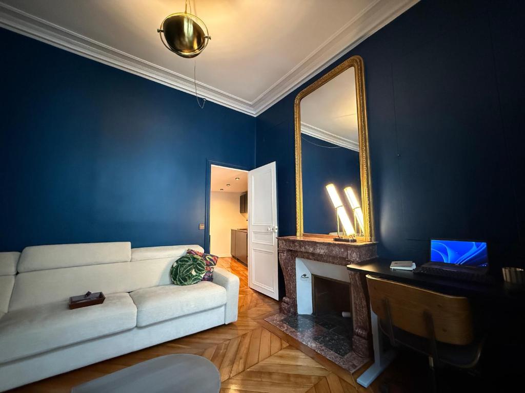 Apartment - Sleeps 4 - Near the Louvre - 5