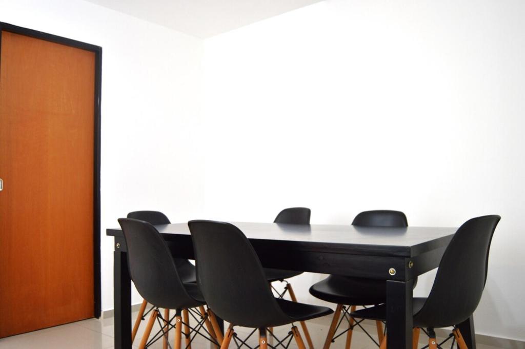 Bellísimo apartamento con vistas a la ciudad - 5