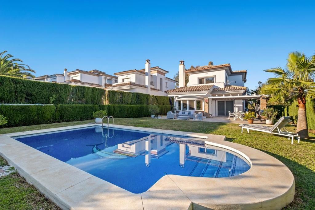 Villa Xila - Pool & Magical Evening Terraces - 1