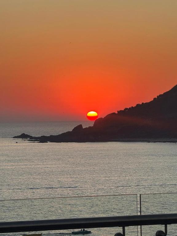Departamento en Mazatlán en Zona Dorada cerca de la Playa pública Alberca climatizada 2 hab - 2