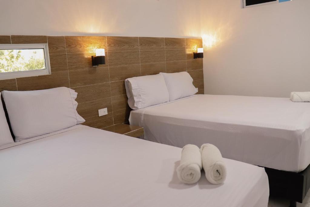 Hotel Brisas del Mar - 4