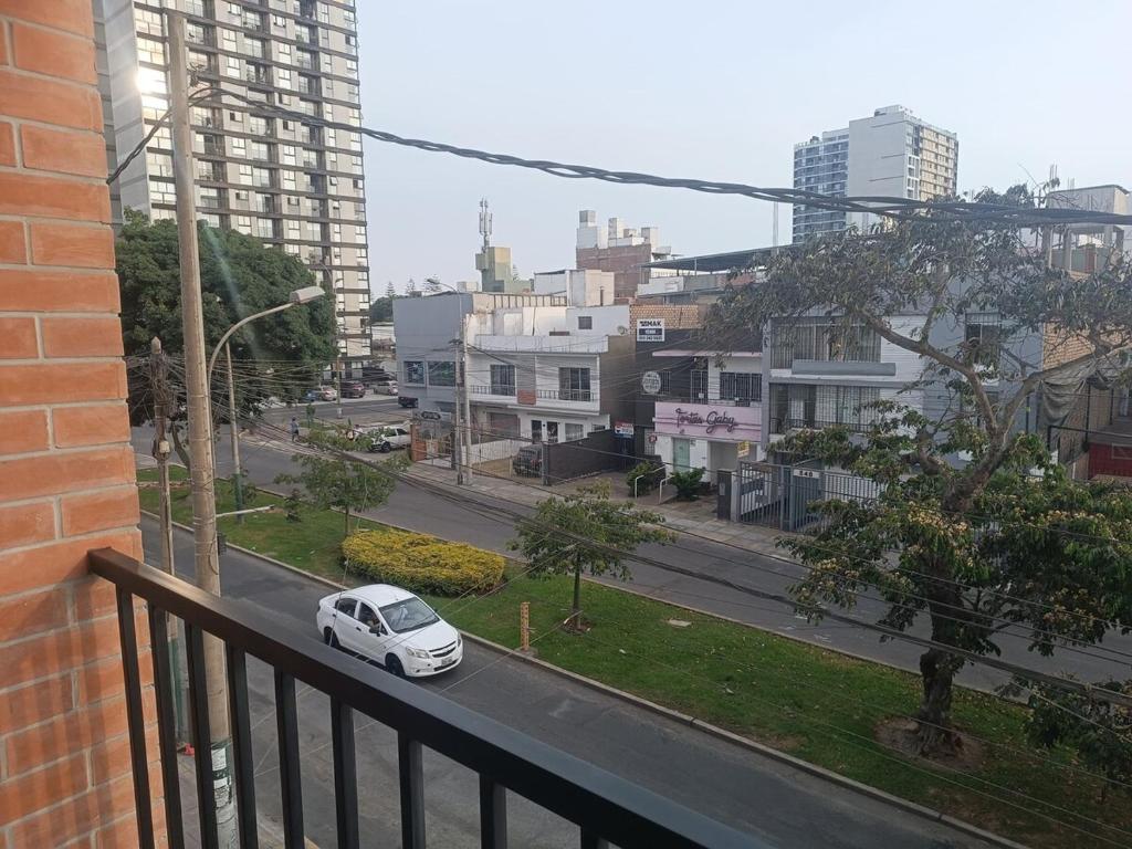 Modern 2BR 2BA apartment Near Miraflores - 5