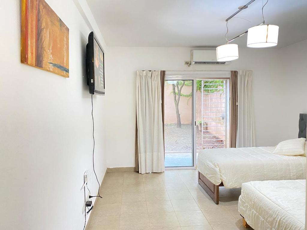 Departamento completo en barrio residencial - 5