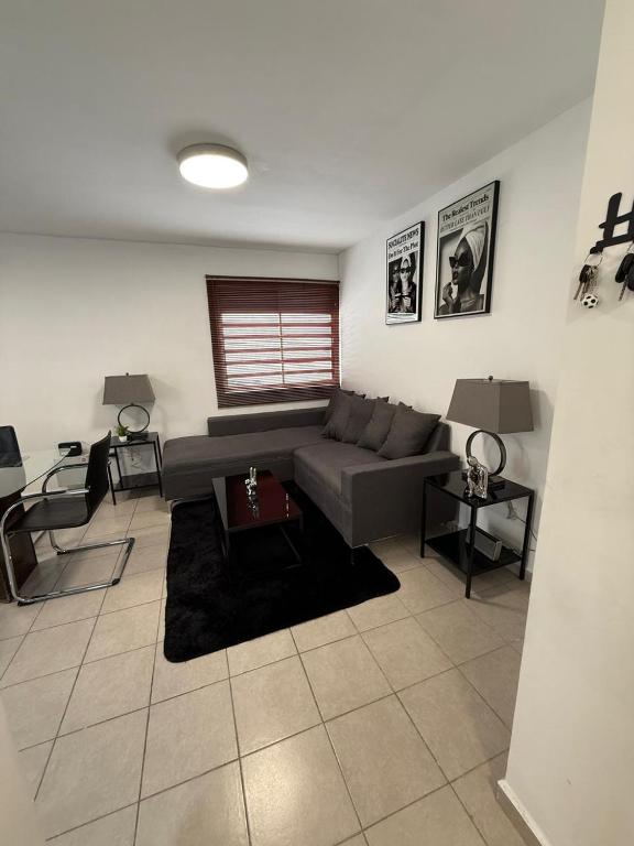 House near the airport and industrial parks - 1