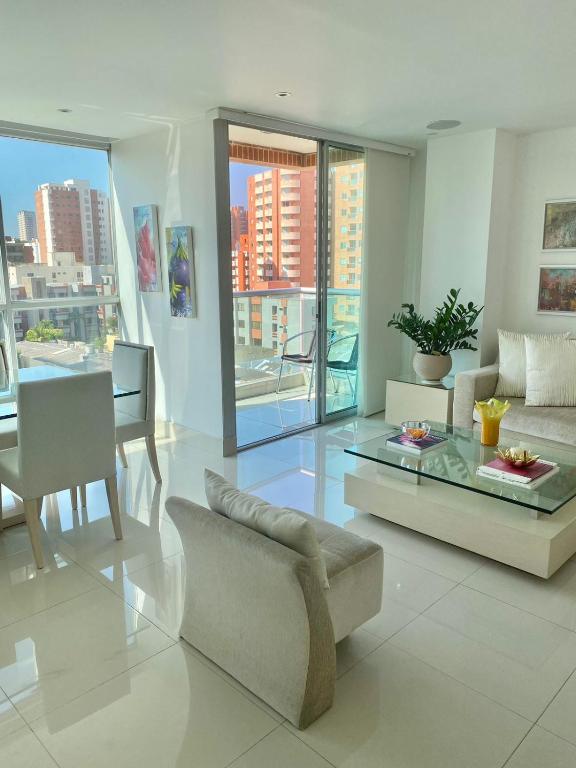 Apartamento en Riomar a pocas cuadras CC Buenavista - 3