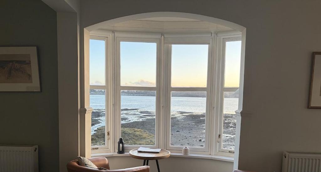 The Rhu Inn