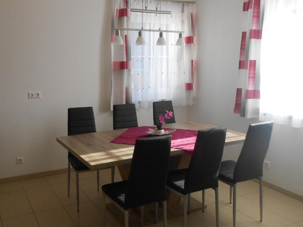 Apartment Wohnung Michaela in Flattach by Interhome - 4