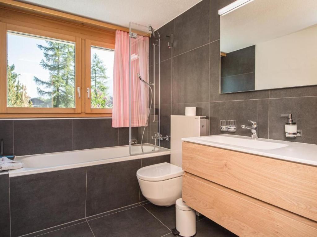 Apartment Top Ferienwohnung Breithorn - SkiIn-SkiOut by Interhome - 5