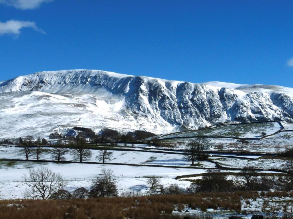 2-Bed Cottage in Keswick photo 8