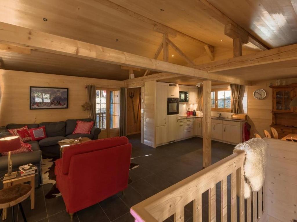 Holiday Home Chalet Heidelbeeri by Interhome - 4