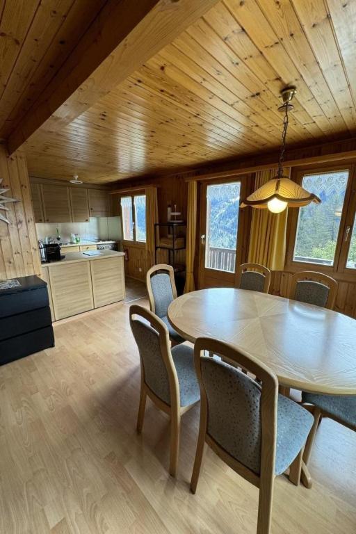 Apartment Chalet Siesta OG by Interhome - 4