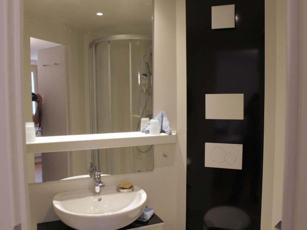 Apartment Plazzet 12 by Interhome - 4