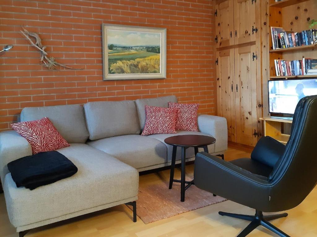 Apartment Chesa Suot Rövens by Interhome - 2