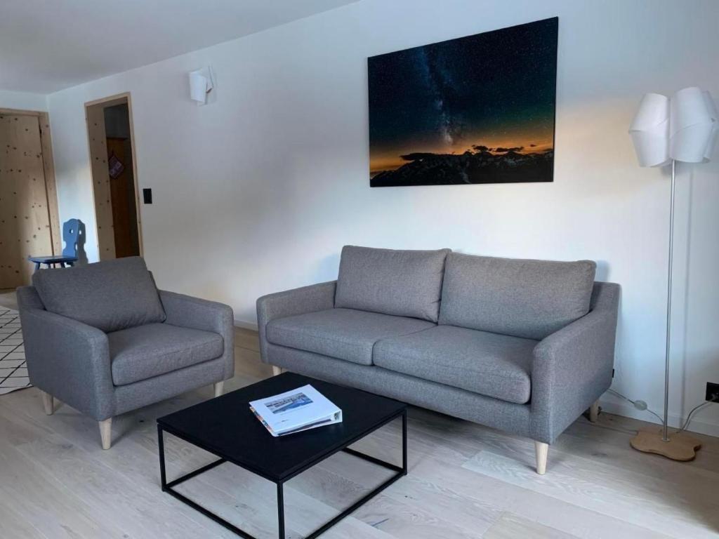 Apartment Chesa la Furia 7 - Bergbahn inklusive im Sommer by Interhome - 1