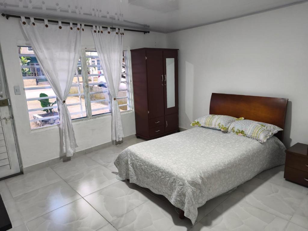 ApartaEstudio San Nicolas - 2