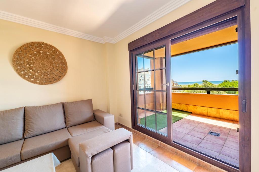 APARTAMENTO CON TERRAZA Y VISTAS AL MAR - Residencial Playa Verde - 5