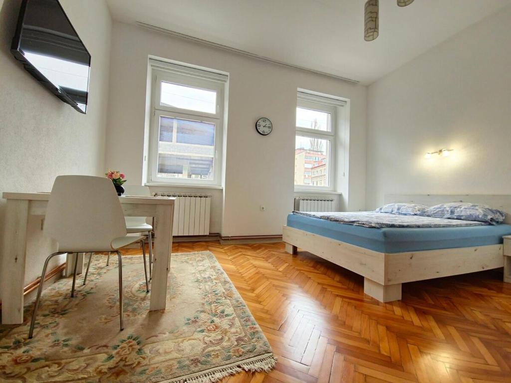 Cozy apartman in the center - 4