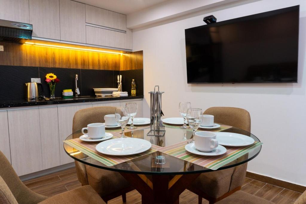 Lama Vista Living 401 - 1