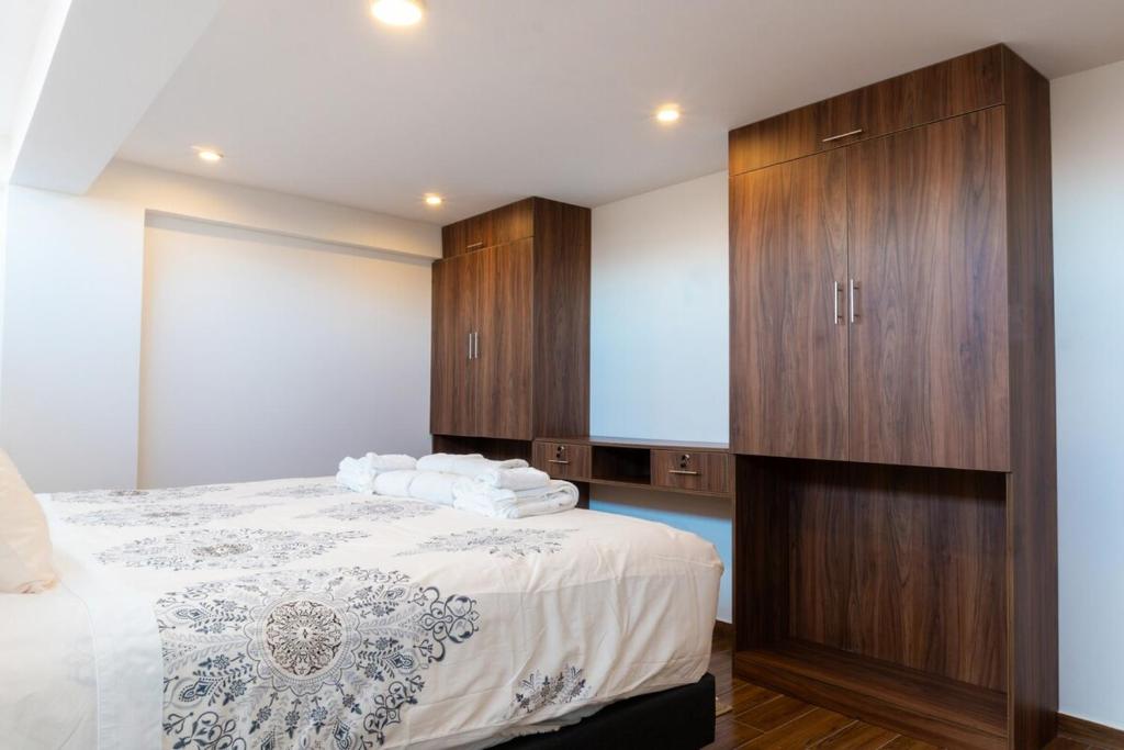 Lama Vista Living 401 - 2