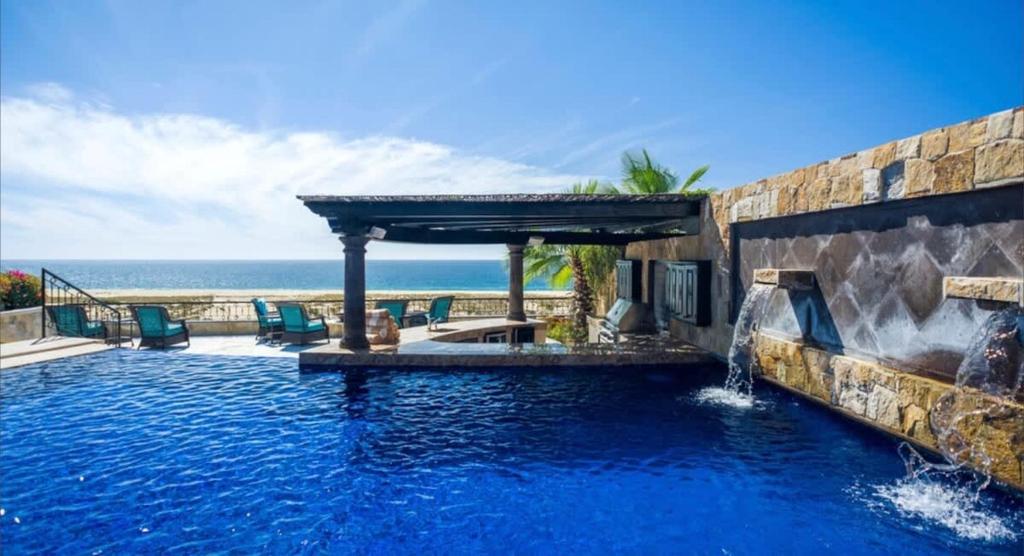 4 BR Beachfront Villa Paradise at Novaispania - 3